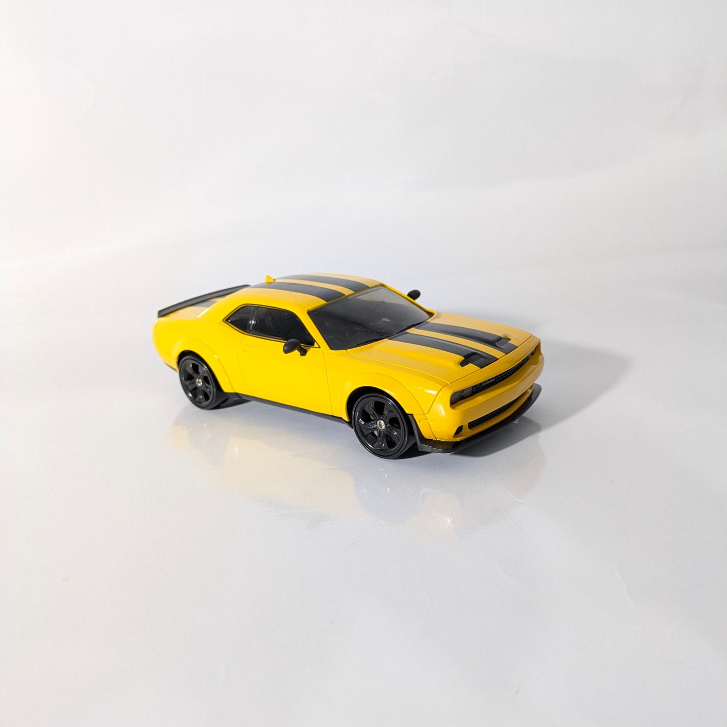 Side view of BeingBoys Dodge Challenger Muscle, drift RC car India for beginners and RC car lovers.