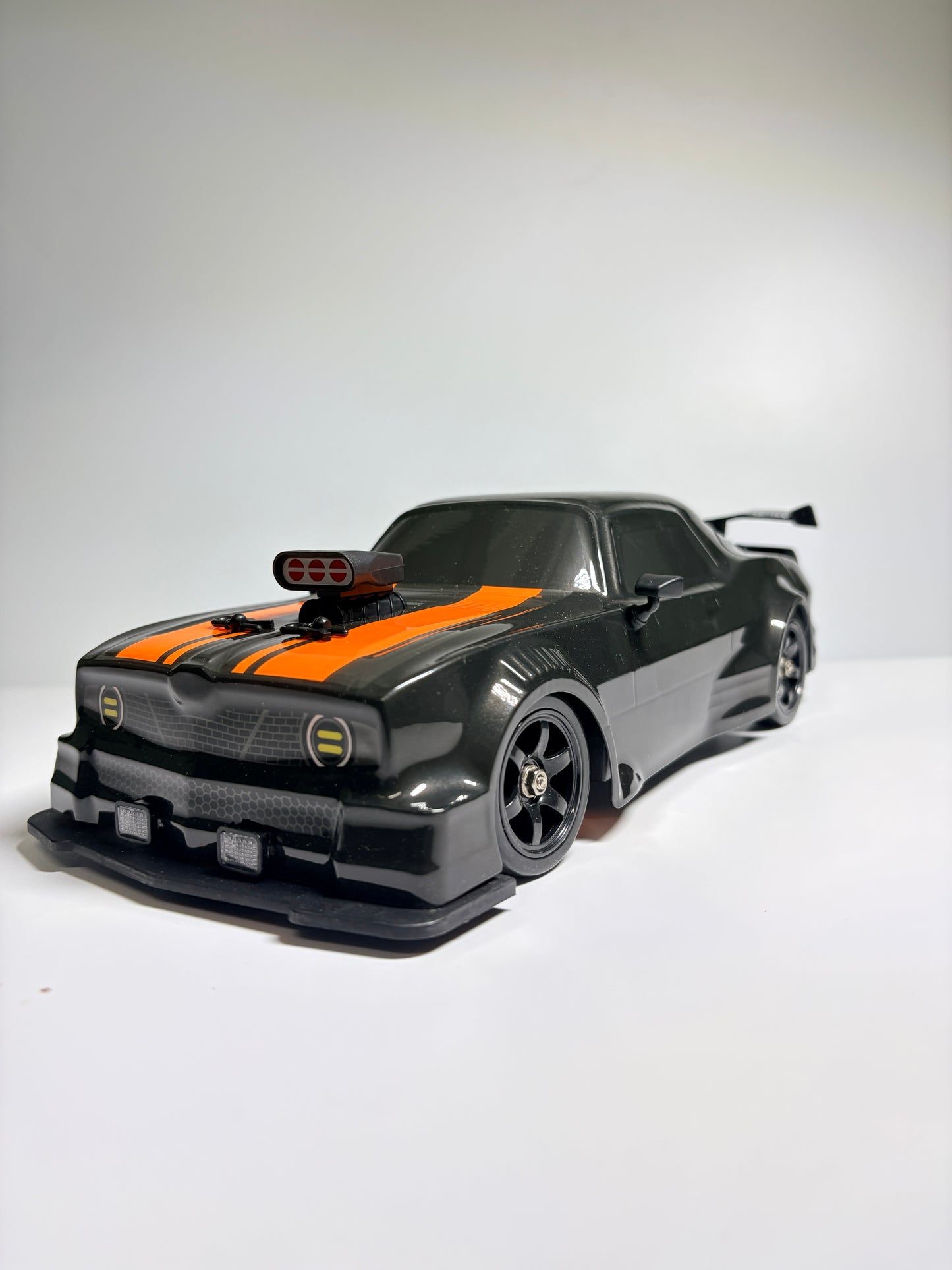 Toyota - Black Mamba RC