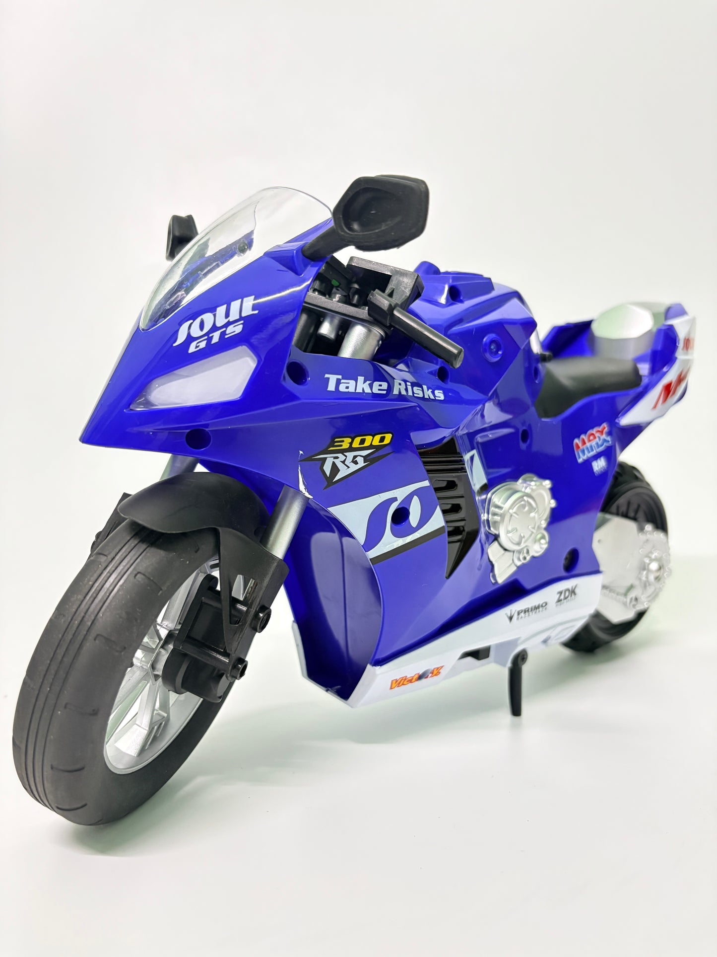 2.4G Stunt Drift RC Motorcycle with 6-Axis Gyroscope Blue