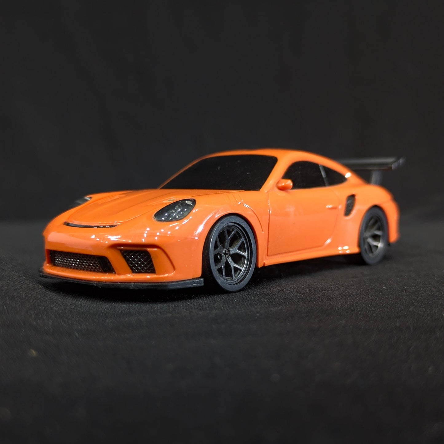 Porsche mini desktop