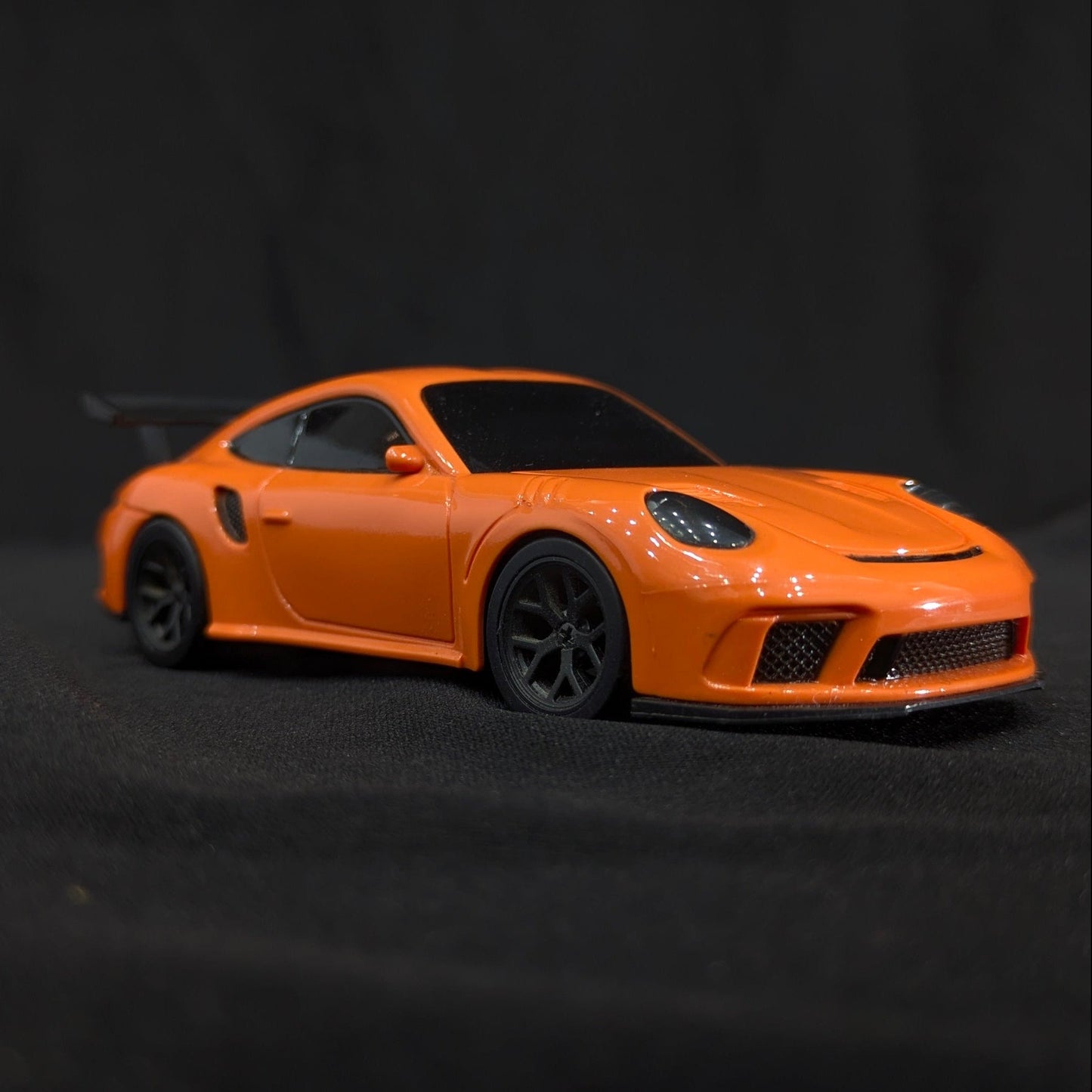 Porsche mini desktop