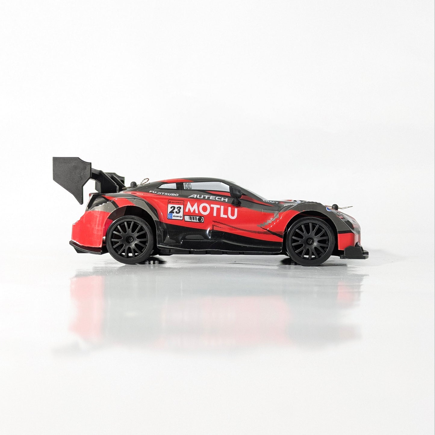 Nissan GT-R Godzilla - Red